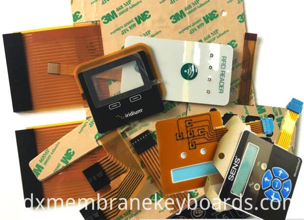 Interruptor de membrana con circuitos flexibles Membrane Switch with Flexible Circuits